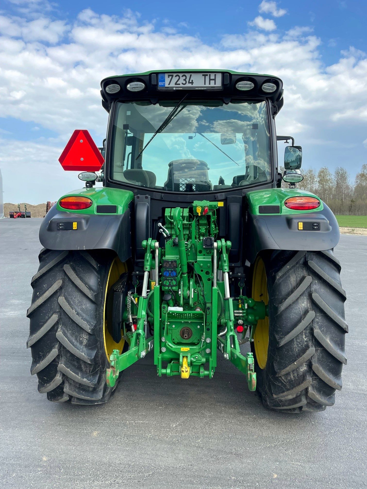 Rendi_traktor_JD6110R_7234th-62.jpg