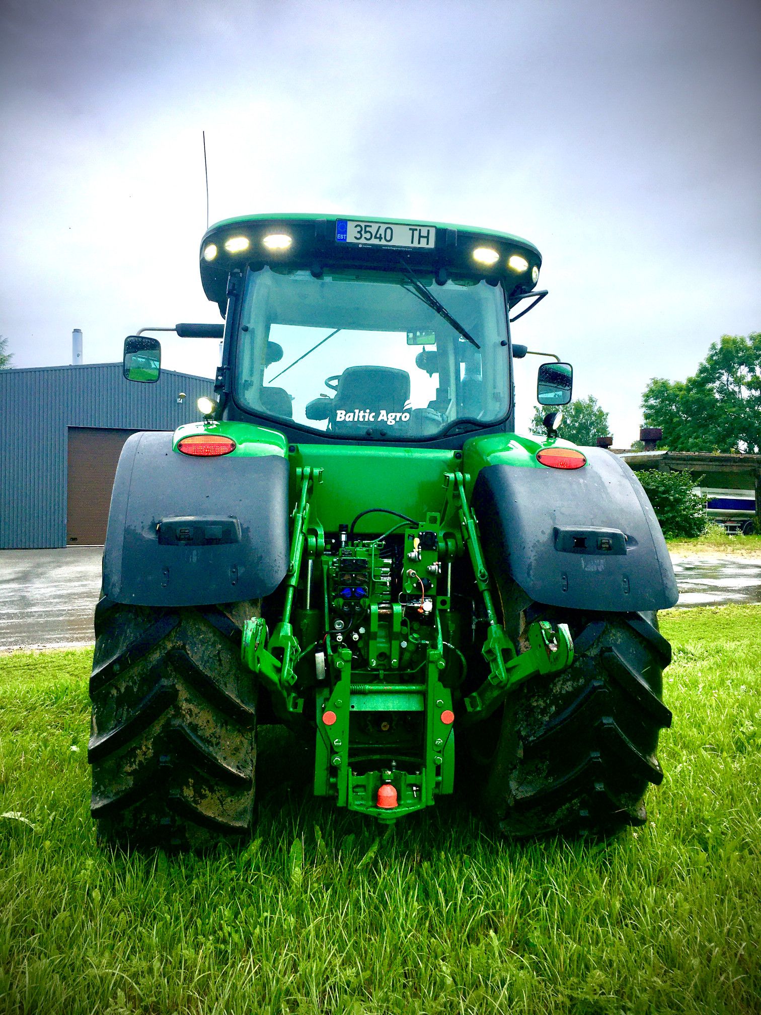Renditraktor_3540TH_03.jpg